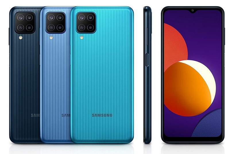 Samsung Galaxy M12 128 GB Cep Telefonu Ergonomisi kadar şıklığıyla da sizi etkilemeye hazır Galaxy M12’nin şık tasarımına dokunun. Metalik kaplaması ve mikro deseni çağdaş bir tasarım sunarken yuvarlak köşeleri konforlu bir tutuş sağlar ve elinizdeyken de göründüğü kadar hoş bir his verir. Siyah, Mavi ve Yeşil klasik renklerinden dilediğinizi seçin.